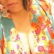 佐々木まや 出勤中 華女(かのじょ) 松山店