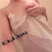 ヒメ日記 2025/12/21 20:43 投稿 相川 みく club eyes