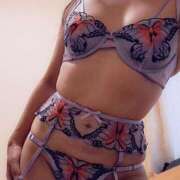 ヒメ日記 2025/04/16 22:08 投稿 いぶ 逢って30秒で即尺