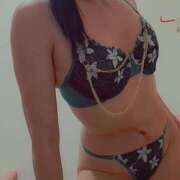 ヒメ日記 2025/04/24 10:19 投稿 いぶ 逢って30秒で即尺