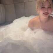 ヒメ日記 2025/10/10 12:10 投稿 LENA GINGIRA☆TOKYO～ギンギラ東京～