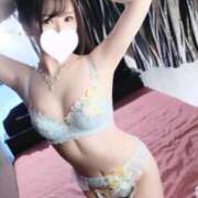 ヒメ日記 2025/10/15 23:45 投稿 えみり☆ CLUB PIAA