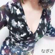 横山 渚 出勤してます♡ 30代40代50代と遊ぶなら博多人妻専科24時