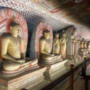 せな ダンブッラ石窟寺院☆ ハピネス東京