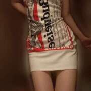 すず 見にきて欲しい！レアブルマ（体操服） 花夫人