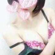 ニーナ 受付開始♡ びしょぬれ新人秘書