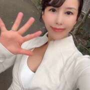 ヒメ日記 2025/10/24 12:16 投稿 藤谷香文 ローテンブルク