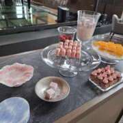 ヒメ日記 2025/04/15 13:04 投稿 胡蝶蘭 ローテンブルク