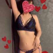 ヒメ日記 2025/11/23 13:06 投稿 ことり スチュワーデス