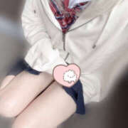 りん 出勤してます！ 秋葉原ハンドメイド