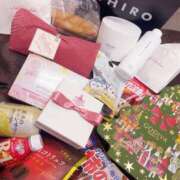 ヒメ日記 2024/12/25 10:08 投稿 斎藤ひとみ 全裸美女からのカゲキな誘惑