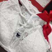 ヒメ日記 2025/05/13 18:52 投稿 斎藤ひとみ 全裸美女からのカゲキな誘惑