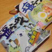 ヒメ日記 2025/08/24 00:32 投稿 斎藤ひとみ 全裸美女からのカゲキな誘惑