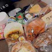 ヒメ日記 2025/08/25 19:02 投稿 斎藤ひとみ 全裸美女からのカゲキな誘惑