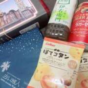 ヒメ日記 2025/11/10 09:42 投稿 斎藤ひとみ 全裸美女からのカゲキな誘惑