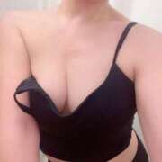 ヒメ日記 2025/11/20 19:52 投稿 斎藤ひとみ 全裸美女からのカゲキな誘惑