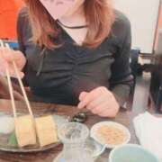 ヒメ日記 2025/12/31 12:35 投稿 斎藤ひとみ 全裸美女からのカゲキな誘惑