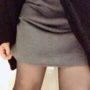 ヒメ日記 2026/04/28 07:05 投稿 れみ 京王線エクスプレス9999