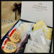 ヒメ日記 2025/10/04 08:02 投稿 辻　はつみ OLピンクコレクション