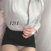 ヒメ日記 2025/12/08 17:30 投稿 辻　はつみ OLピンクコレクション