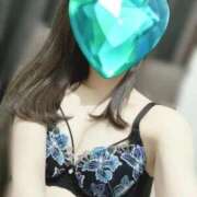 翼(つばさ) しゅ デザインヴィオラ東京