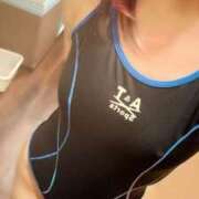 ヒメ日記 2025/05/02 18:03 投稿 【あきな】モデル系ドMな女神 コーチと私と、ビート板･･･