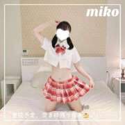 ヒメ日記 2025/03/24 18:43 投稿 御子柴　みこ 妄想する女学生たち 梅田校