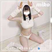 ヒメ日記 2025/07/12 15:46 投稿 御子柴　みこ 妄想する女学生たち 梅田校