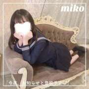 ヒメ日記 2025/08/30 12:47 投稿 御子柴　みこ 妄想する女学生たち 梅田校