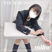 ヒメ日記 2025/10/06 18:26 投稿 御子柴　みこ 妄想する女学生たち 梅田校