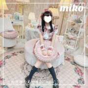 ヒメ日記 2025/10/09 19:16 投稿 御子柴　みこ 妄想する女学生たち 梅田校