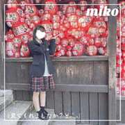 ヒメ日記 2025/10/11 12:46 投稿 御子柴　みこ 妄想する女学生たち 梅田校