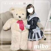 ヒメ日記 2025/10/17 12:31 投稿 御子柴　みこ 妄想する女学生たち 梅田校