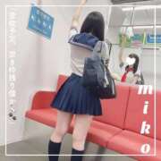 ヒメ日記 2025/10/19 18:06 投稿 御子柴　みこ 妄想する女学生たち 梅田校