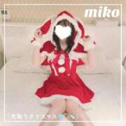 ヒメ日記 2025/11/17 12:27 投稿 御子柴　みこ 妄想する女学生たち 梅田校