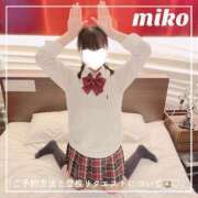 ヒメ日記 2026/01/03 12:36 投稿 御子柴　みこ 妄想する女学生たち 梅田校