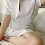 みさと 11月のお礼✨ 奥様の実話 梅田店