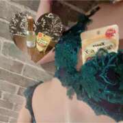 ヒメ日記 2024/12/12 00:49 投稿 れいか ご近所物語