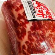 愛内ゆりの 唐突に深夜にupする肉欲動画😳 e女商事 池袋店