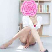 浜崎梨乃 12月のシフトです🩷 ハールブルク