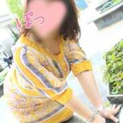 えみこ 明日、約2ヶ月ぶりに出勤しまーす｡+ﾟ(*´∀︎`*) ﾟ+｡｡*ﾟ 待ちナビ