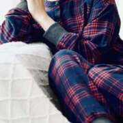 ヒメ日記 2025/10/06 23:57 投稿 りんご アート姫