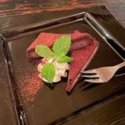 ヒメ日記 2025/11/18 17:38 投稿 りんご アート姫