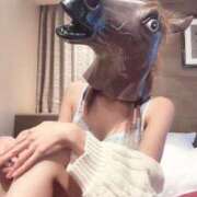 ヒメ日記 2025/12/04 06:59 投稿 みさ Blue Moon