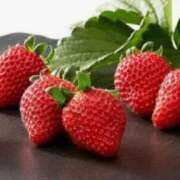 ねね いちごの日 YESグループ　華女