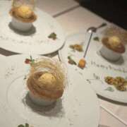 まみ 休み 梅田人妻秘密倶楽部