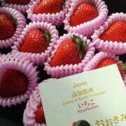 こなん いちご ぺろぺろベロベロ専科 ぺろんちょ