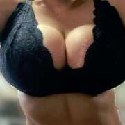 愛沢さゆ 最高No.1 Prae(プラエ)