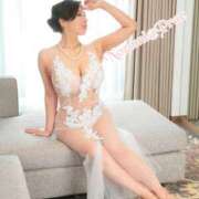 ヒメ日記 2025/10/19 21:30 投稿 三喜本のぞみ Prae(プラエ)