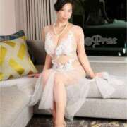 ヒメ日記 2025/11/01 21:32 投稿 三喜本のぞみ Prae(プラエ)